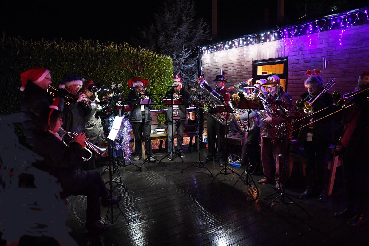 001-SPANHOE-XMAS