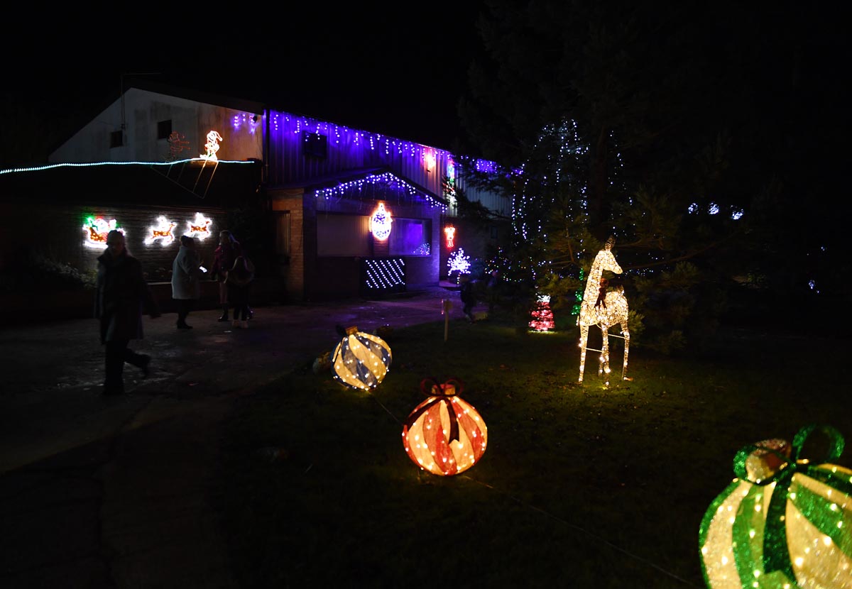 016-SPANHOE-XMAS